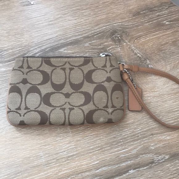 Coach Signature Wristlet - Picture 3 of 4